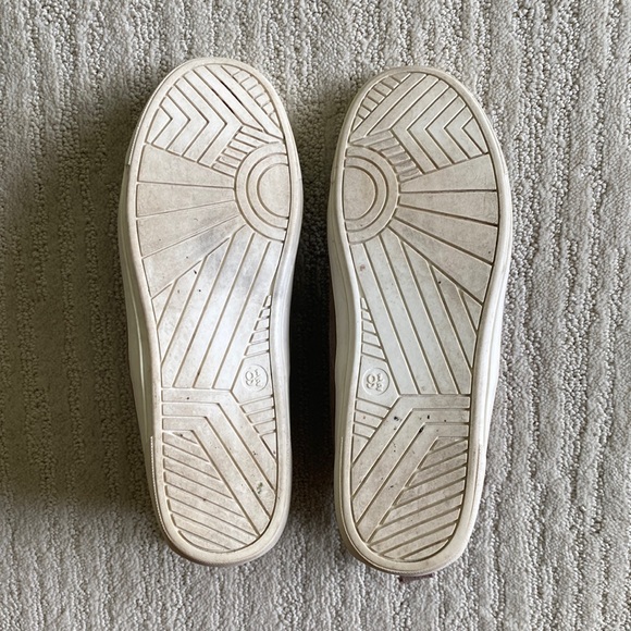 Dolce Vita Suede High Top Sneaker - Picture 10 of 11